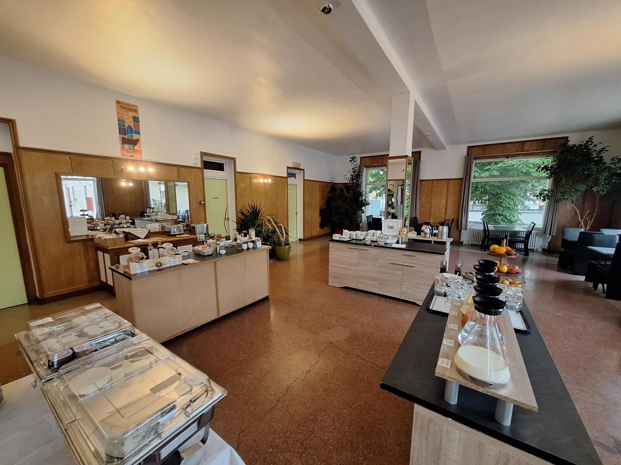 Hotel Le Connetable Saint-Bonnet-en-Champsaur Exterior photo